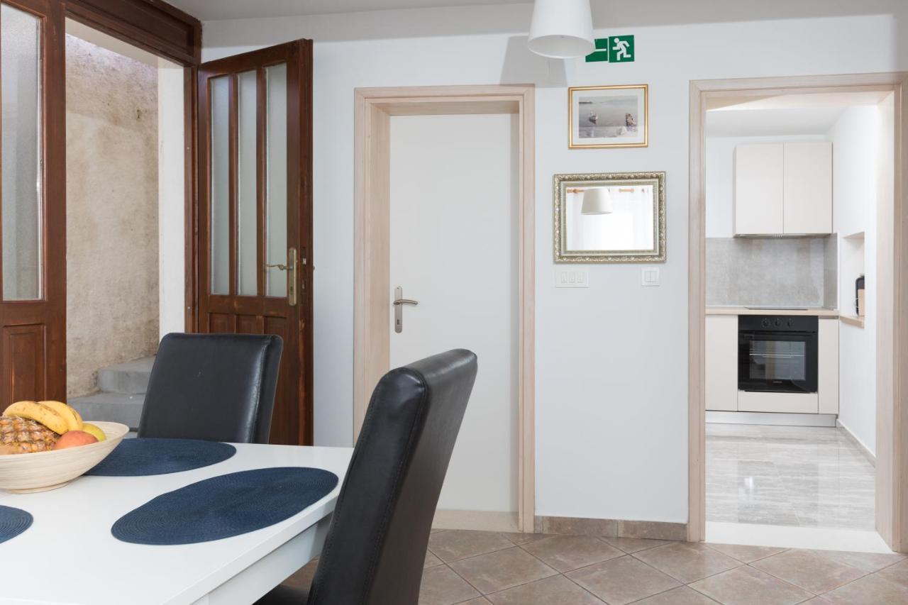 Apartments Krmek Дубровник Екстериор снимка